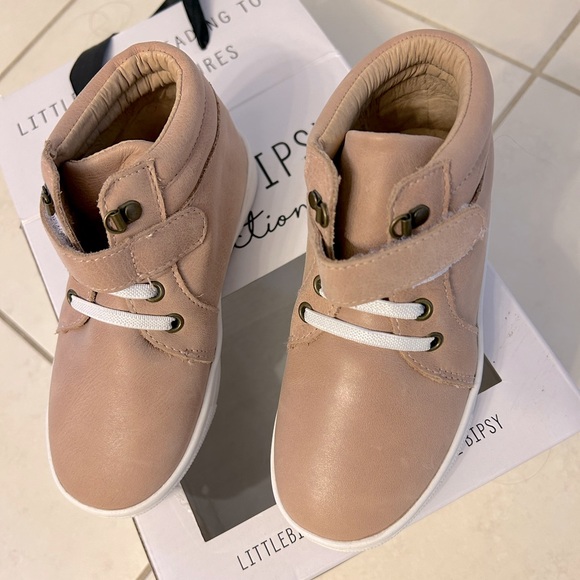 Little Bipsy tan/Pink toddler shoes - Picture 3 of 5